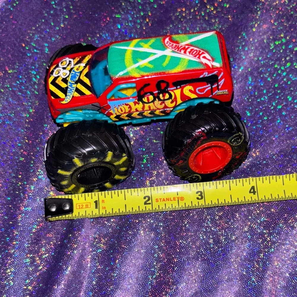 Hot Wheels good used